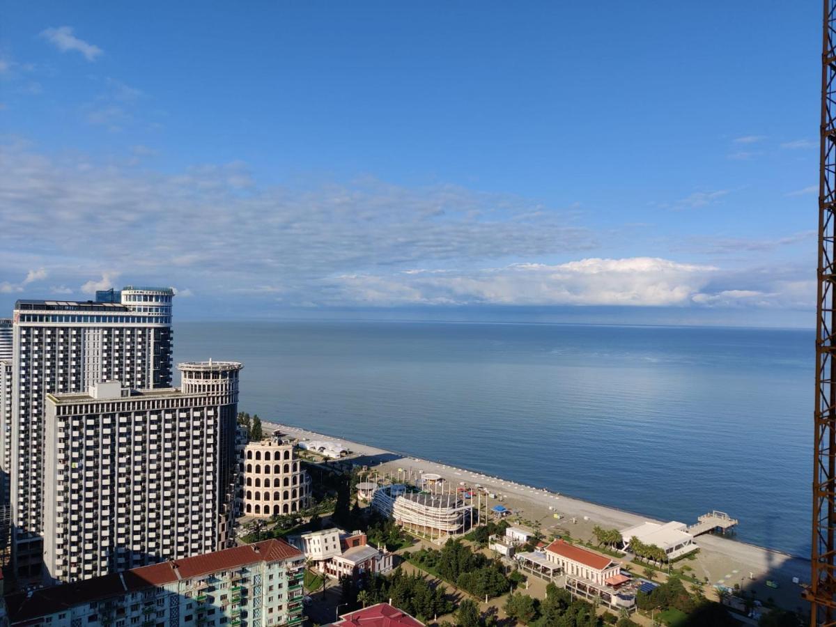 Orbi City Central Aparthotel Батуми Экстерьер фото