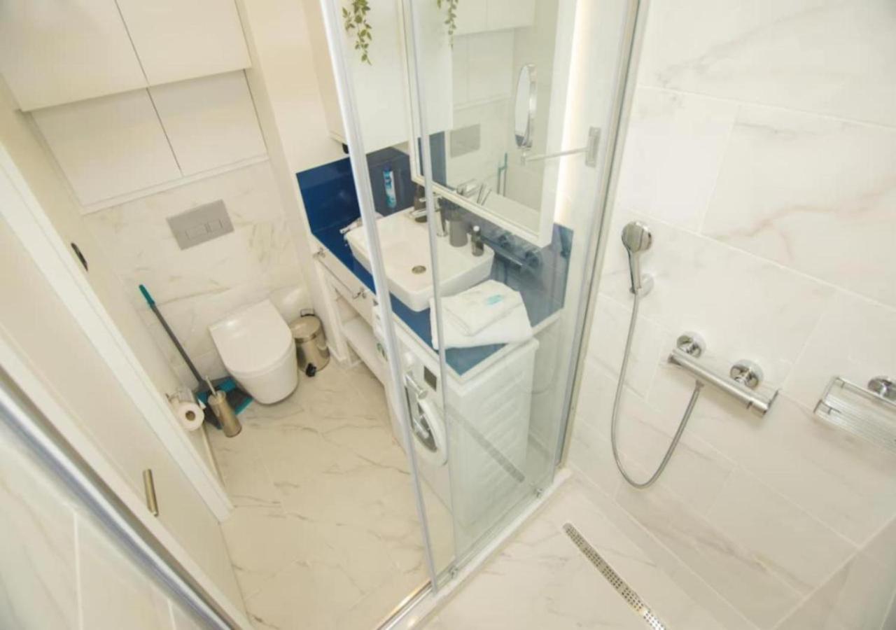 Orbi City Central Aparthotel Батуми Экстерьер фото